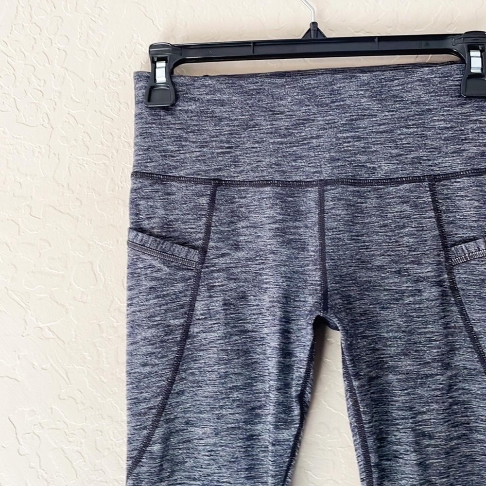 🌿Final Sale Athleta Heathered Relay Tight‎ 2.0 - Picture 5 of 10